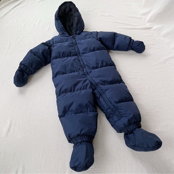 babyGap | Navy Blue Puffer Snowsuit With Mittens & Booties - Picture 9 of 15